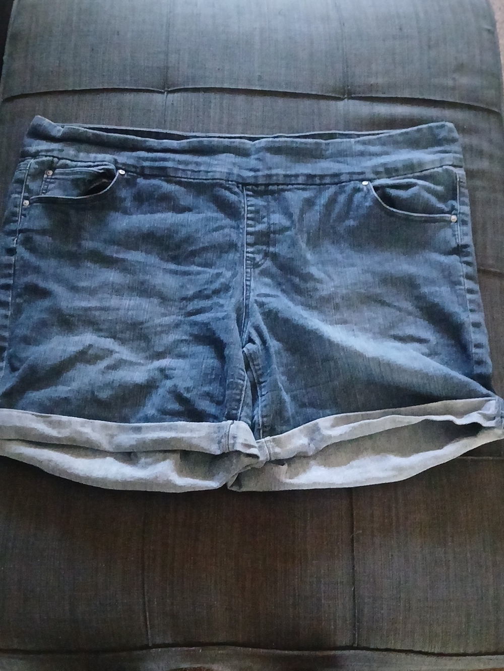 Ashley Stewart Rolled-Hem Denim Shorts in Blue Wash